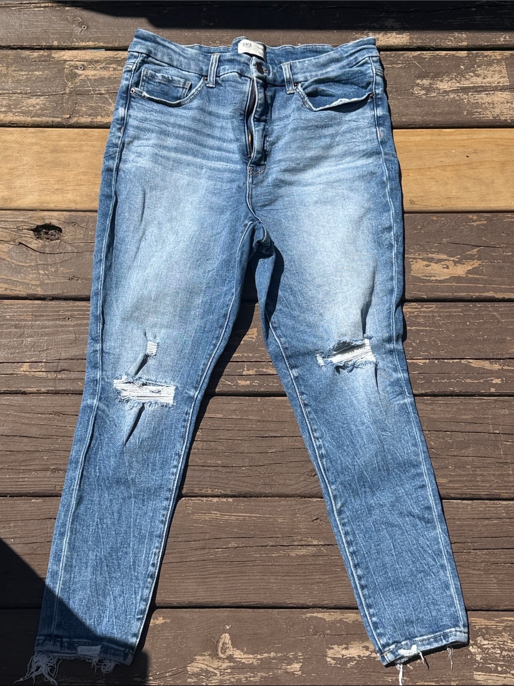 BKE Parker Light Blue Distressed Jeans 33 x 27